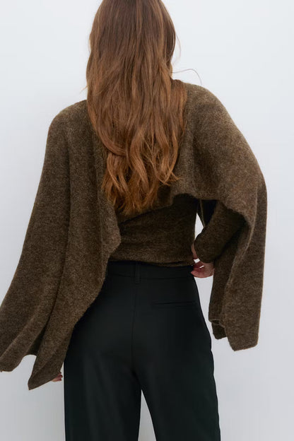 La cape Sienna en tricot