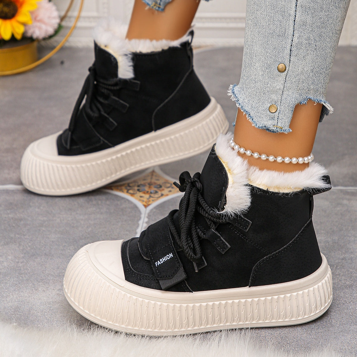 Nora | Plush-Lined Mid-Top Winter Boots