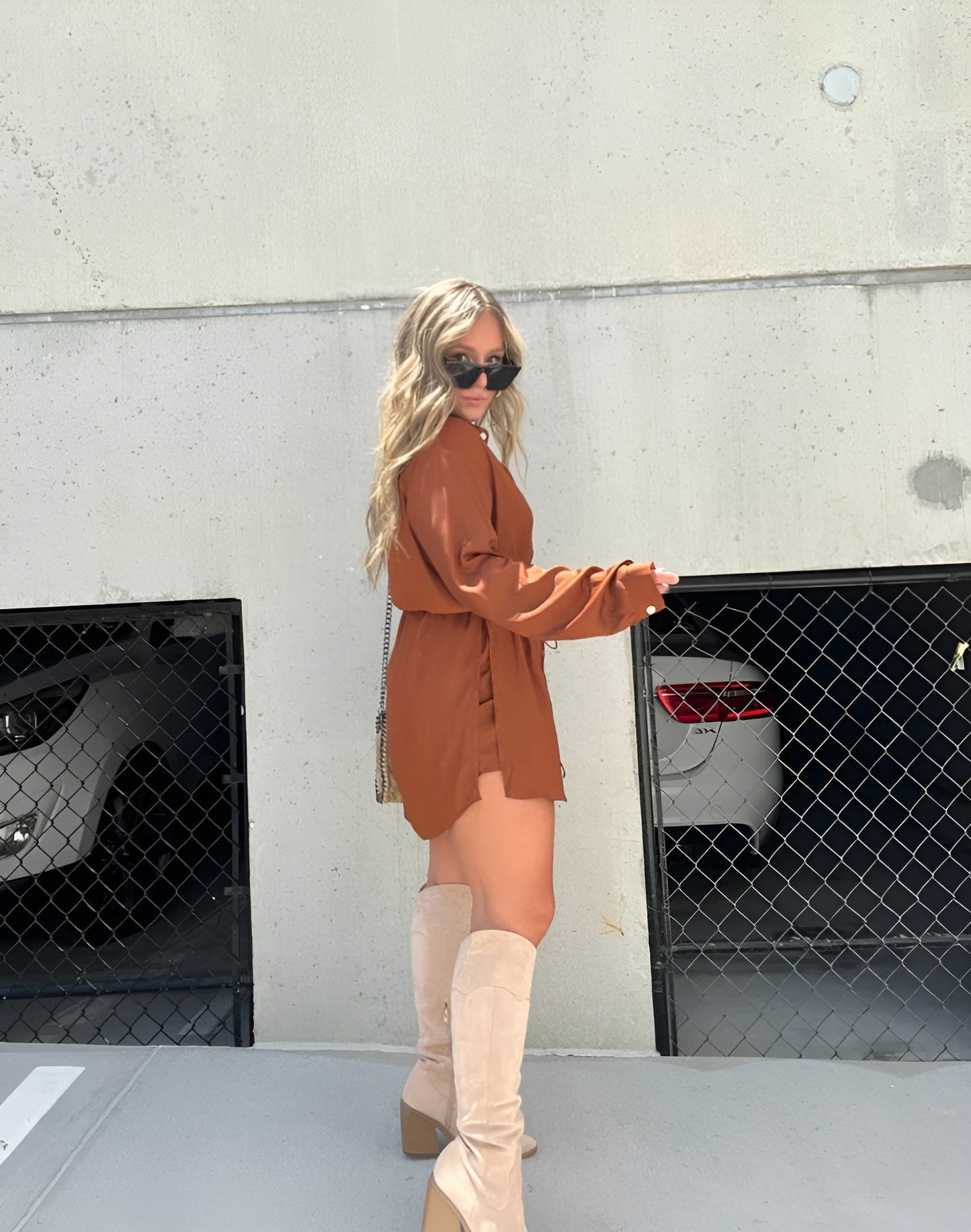 Jessica | Robe barboteuse en satin tendance 