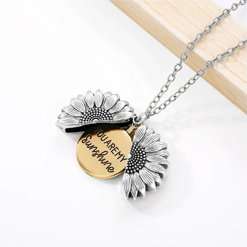 Collier en acier inoxydable « Tu es mon soleil » 