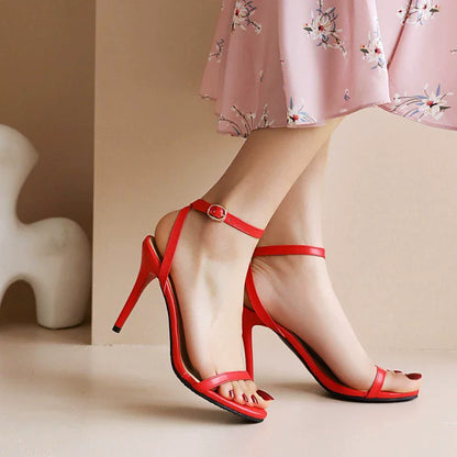 Escarpins à brides de minuit 