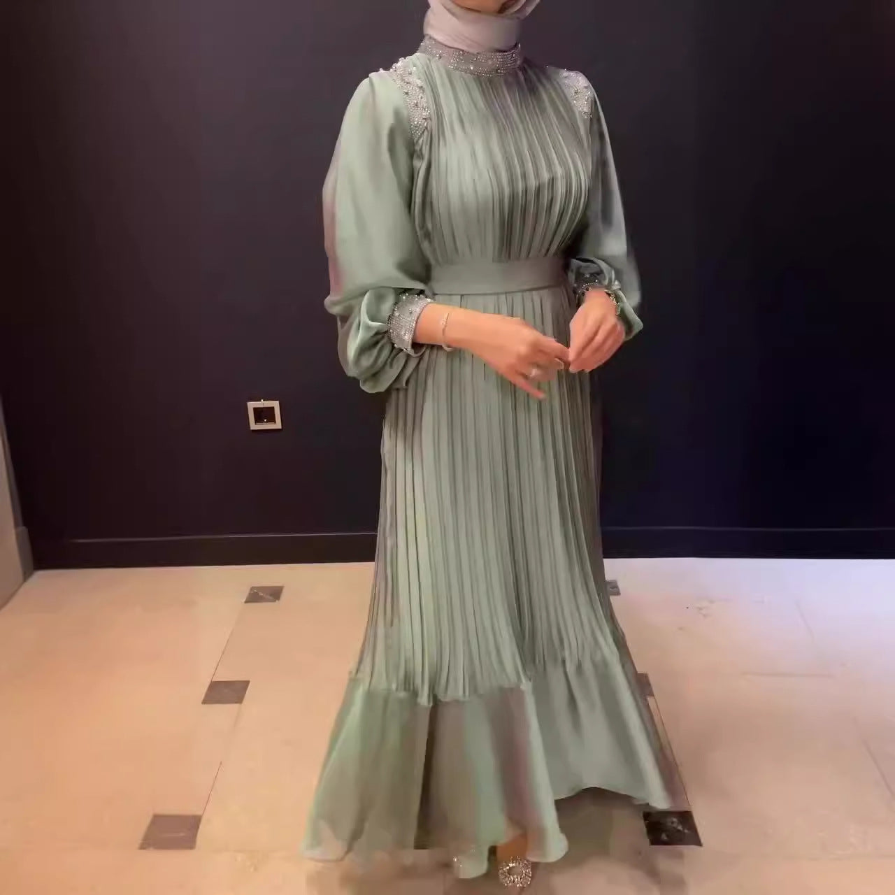 🌹Robe longue plissée avec cristaux scintillants 