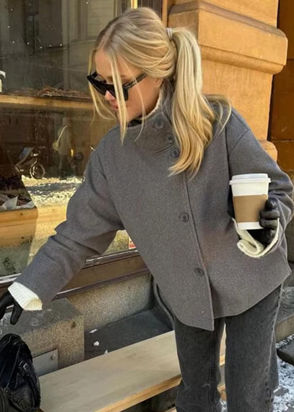 Manteau en laine Clarissa à col montant