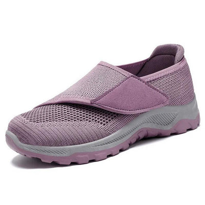 Aeris Wide-Fit Velcro Sneakers