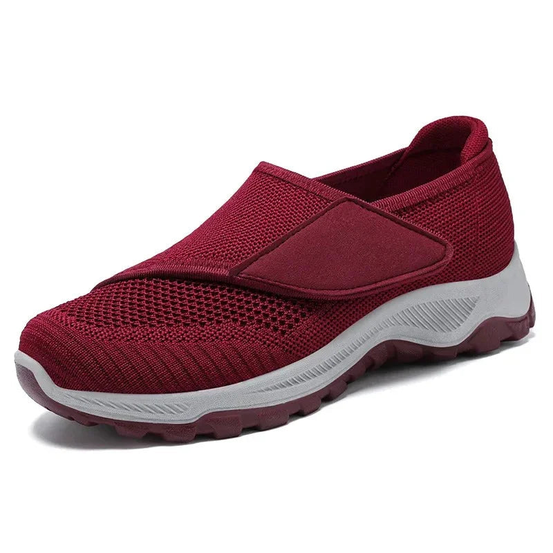 Aeris Wide-Fit Velcro Sneakers