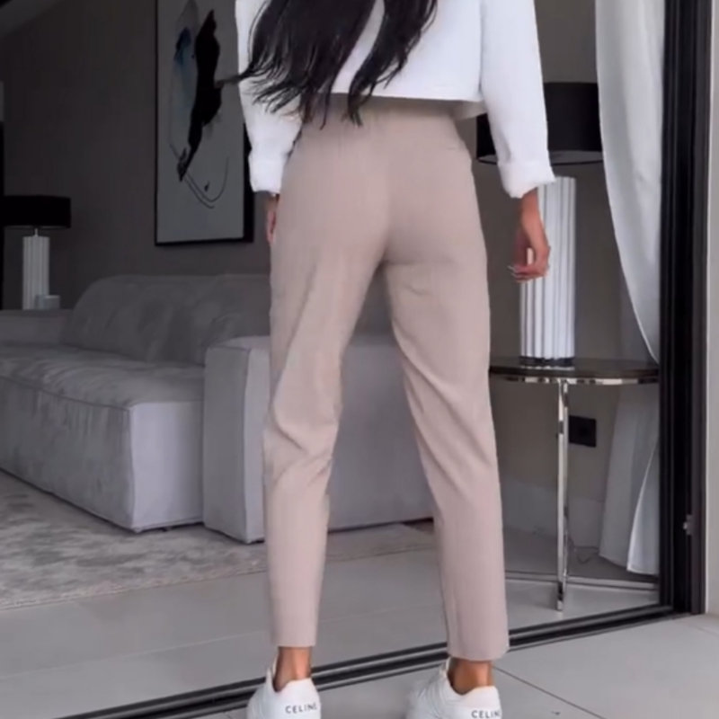 🔥Costume à rayures polyvalent et décontracté pour femme