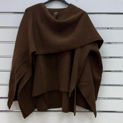 Elara | Knitted Cape with Integrated Scarf